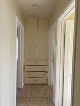 553 W 95th St in Los Angeles, CA - Building Photo - Building Photo