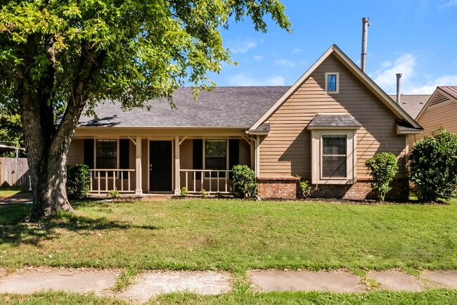 property at 2694 Lakeside Dr