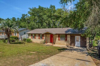 3421 Sunnyside Dr in Tallahassee, FL - Building Photo - Building Photo