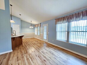 5168 Whitehurst Ln in Crestview, FL - Building Photo - Building Photo