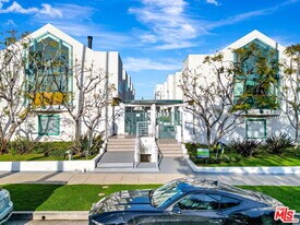 811 21st St in Santa Monica, CA - Building Photo