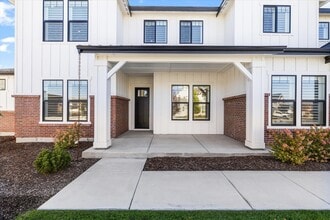 8321 W Suttle Lake Dr in Boise, ID - Building Photo - Building Photo