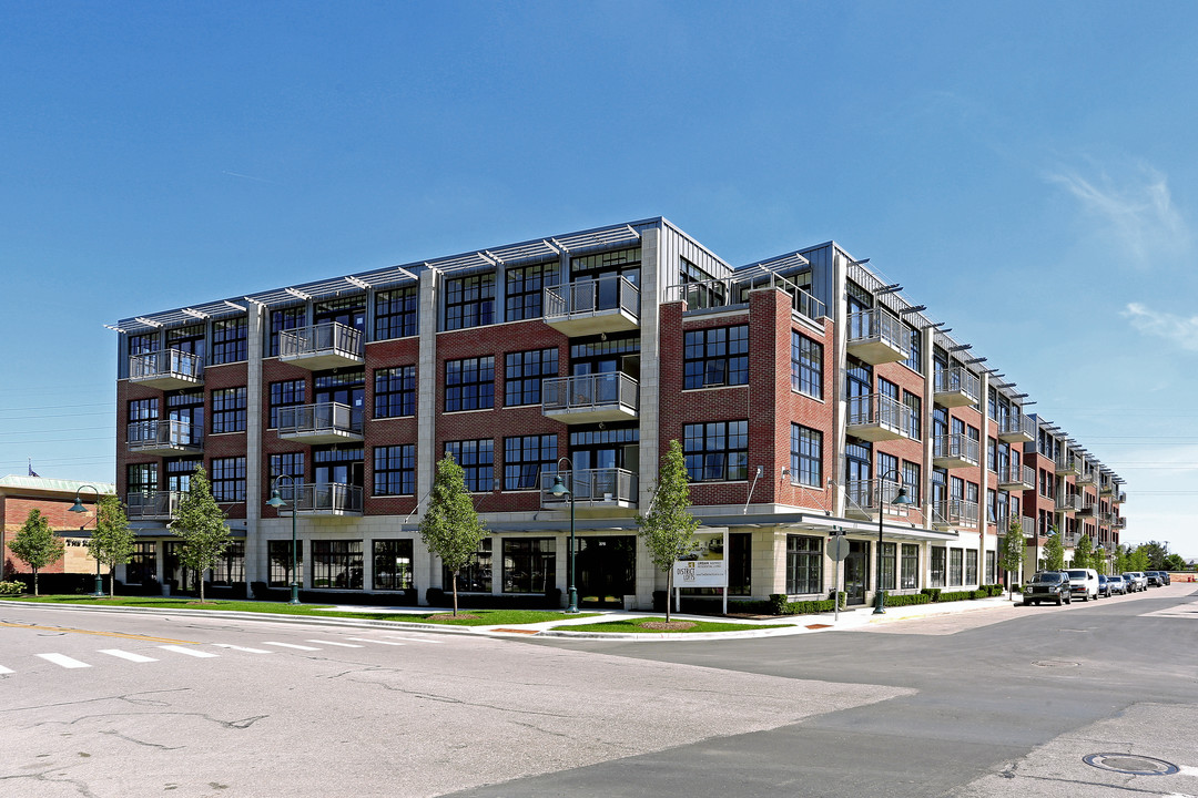 The District Lofts Phase II in Birmingham, MI - Building Photo