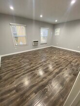 7284 1/2 Fountain Ave, Unit House # in West Hollywood, CA - Building Photo - Building Photo