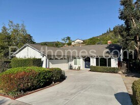 14866 Del Diablo Ln in San Diego, CA - Building Photo