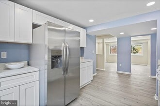 9411 Merryrest Rd in Columbia, MD - Building Photo - Building Photo