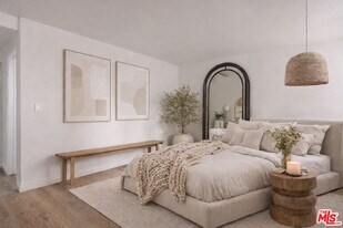 4255 5th St in Los Angeles, CA - Building Photo