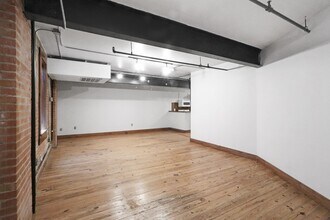 1011 Wood St in Houston, TX - Building Photo - Building Photo