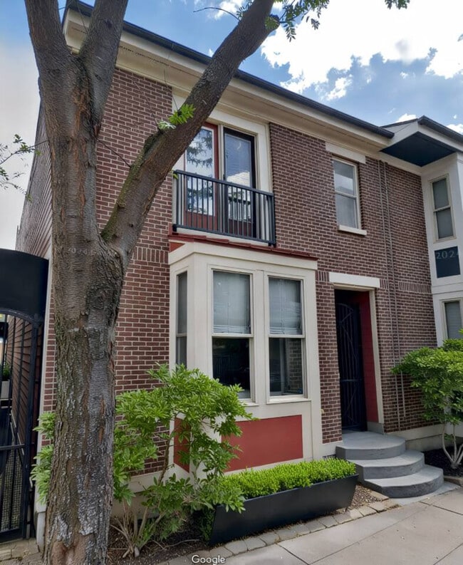 1408 Pleasant St in Cincinnati, OH - Building Photo - Building Photo