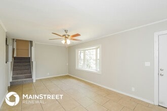 10306 Oakland Ave in Kansas City, MO - Foto de edificio - Building Photo