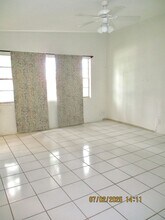 1259 Waverly Dr in Daytona Beach, FL - Building Photo - Building Photo