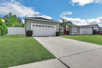 407 Acacia Tree Way in Kissimmee, FL - Building Photo - Building Photo