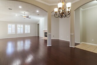 27 S Misty Canyon Pl in Conroe, TX - Building Photo - Building Photo