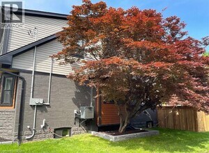 58 Rosslyn Ave N in Hamilton, ON - Building Photo - Building Photo