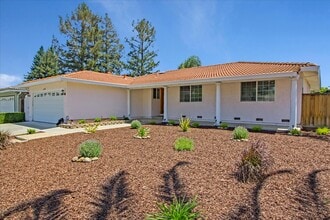 6738 Tannahill Dr in San Jose, CA - Building Photo - Building Photo