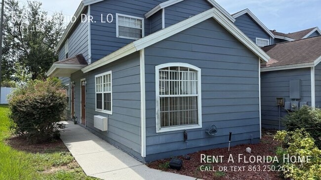 property at 871 Orchid Dr