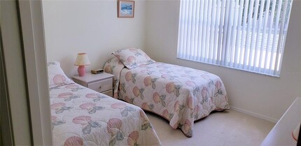 5678 Sheffield Greene Cir in Sarasota, FL - Building Photo - Building Photo