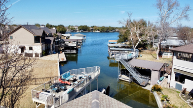 412 Pecan Creek Dr in Horseshoe Bay, TX - Building Photo - Building Photo