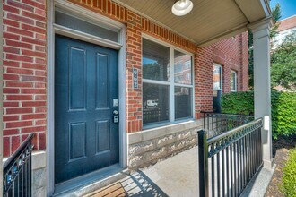 962 Perry St in Columbus, OH - Building Photo - Building Photo