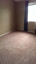 7550 N 12th St-Unit -UNIT 229 in Phoenix, AZ - Building Photo - Building Photo