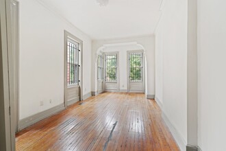 2124 N Carlisle St in Philadelphia, PA - Building Photo - Building Photo