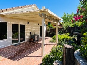 15853 Windrose Way in San Diego, CA - Building Photo - Building Photo