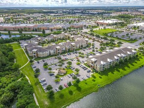 Osceola Bend Apartment Homes in Kissimmee, FL - Building Photo - Building Photo