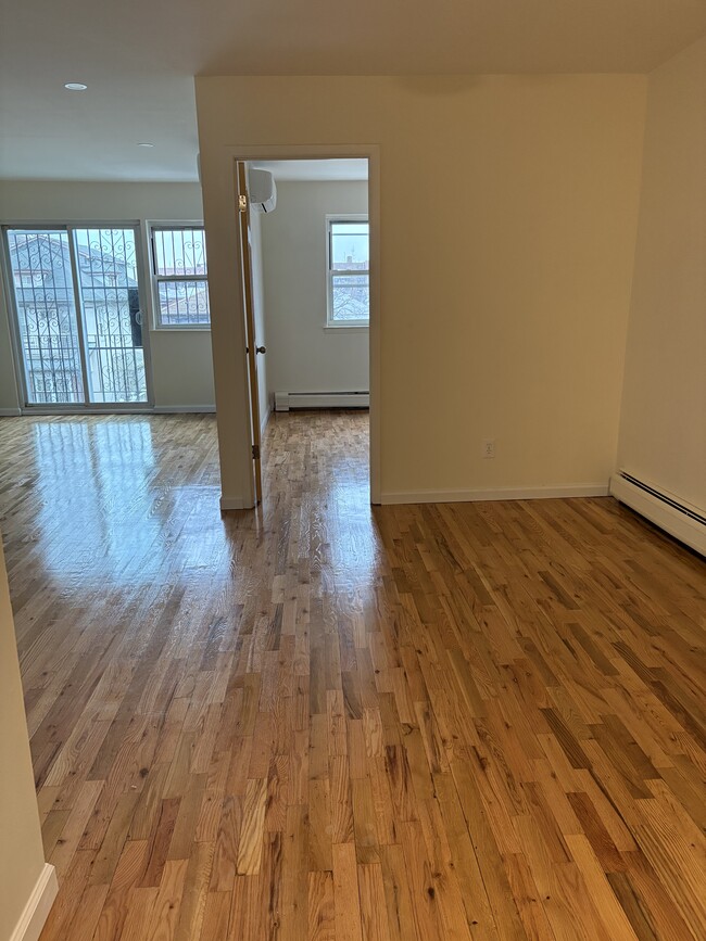 4115A 75th St, Unit #3