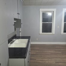7006 Clement Ave, Unit 3 in Cleveland, OH - Building Photo - Building Photo