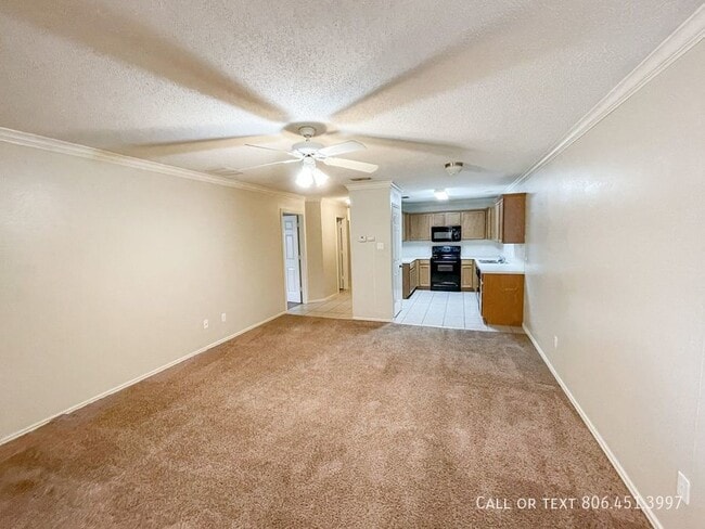 802 N Evanston Ave in Lubbock, TX - Foto de edificio - Building Photo