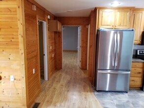 633 Russell Ave in Harriman, TN - Building Photo - Building Photo