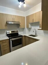 10259 Du Bois-De-Boulogne Av in Montréal, QC - Building Photo - Building Photo