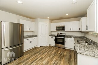515 Aberdeen St NW in Conover, NC - Building Photo - Building Photo