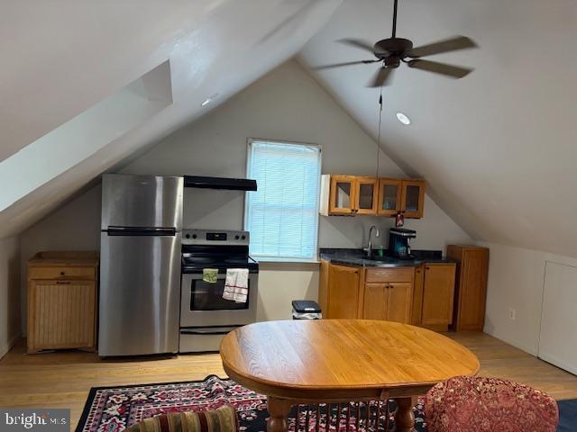 property at 1100 Plum Point Rd