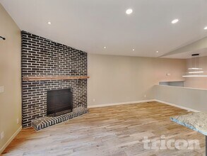 14150 Rolling Oaks Cir NE in Prior Lake, MN - Building Photo - Building Photo