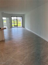 14003 Pine Lodge Ln in Ft. Myers, FL - Foto de edificio - Building Photo