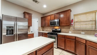 1530 Wild Fire in San Antonio, TX - Building Photo