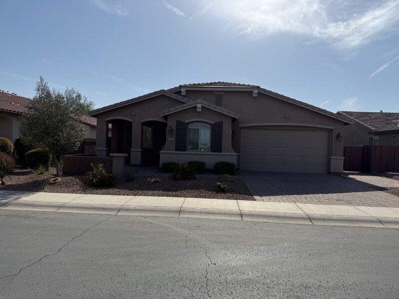 42168 N Fern Leaf St in San Tan Valley, AZ - Building Photo