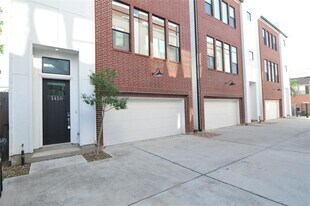 1410 Ruthven St in Houston, TX - Building Photo