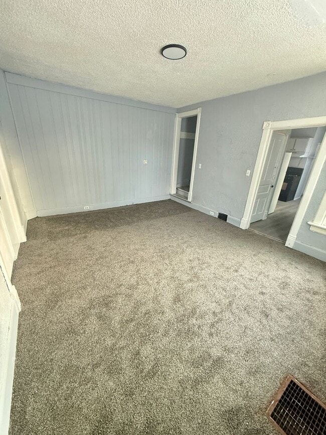 property at 1627-1629 W 8th St