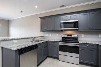 53 Hamilton Blvd NW in Cartersville, GA - Building Photo - Building Photo