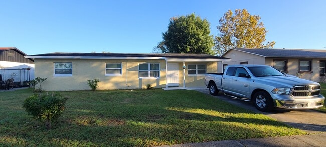 property at 4691 Pleasant Valley Ct