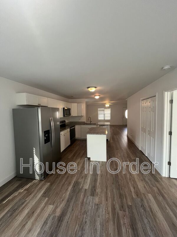 60 Patriot Pl in Mars Hill, NC - Building Photo - Building Photo