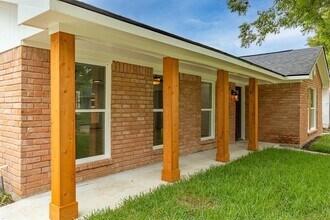 10939 Doud St in Houston, TX - Building Photo - Building Photo