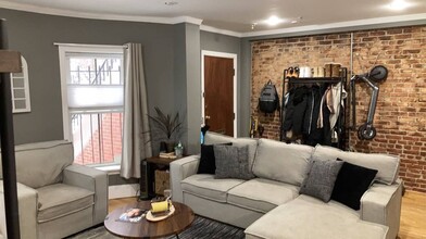 209 W Canton St in Boston, MA - Building Photo - Building Photo