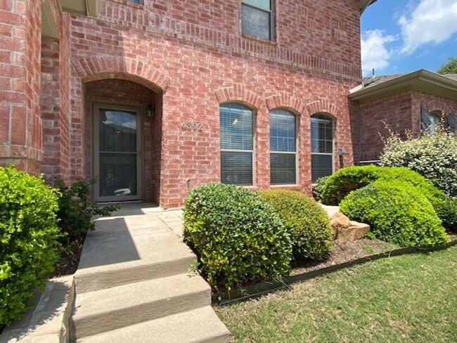 property at 575 S Virginia Hills Dr