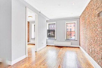 E 13TH ST. in New York, NY - Foto de edificio - Building Photo