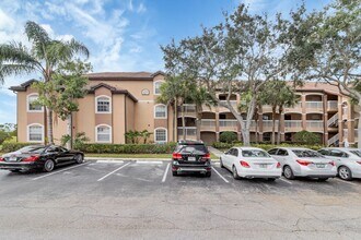 13929 Fairway Island Dr in Orlando, FL - Foto de edificio - Building Photo