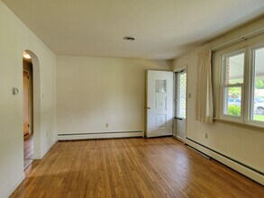 630 Hampden Rd in Elizabethtown, PA - Building Photo - Building Photo