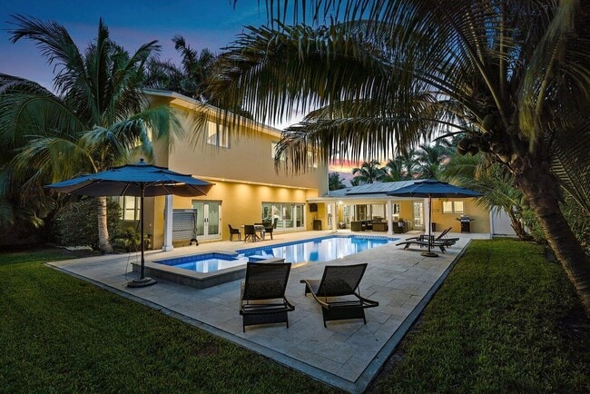 property at 310 NW 18th St